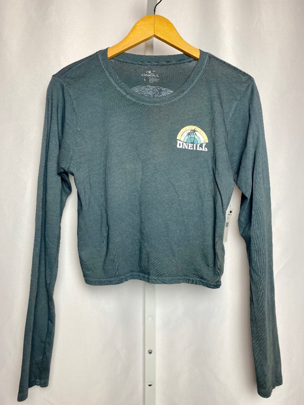 NWT OʻNeill Slate Colored Shoreliner Long Sleeve Crop Tee Large